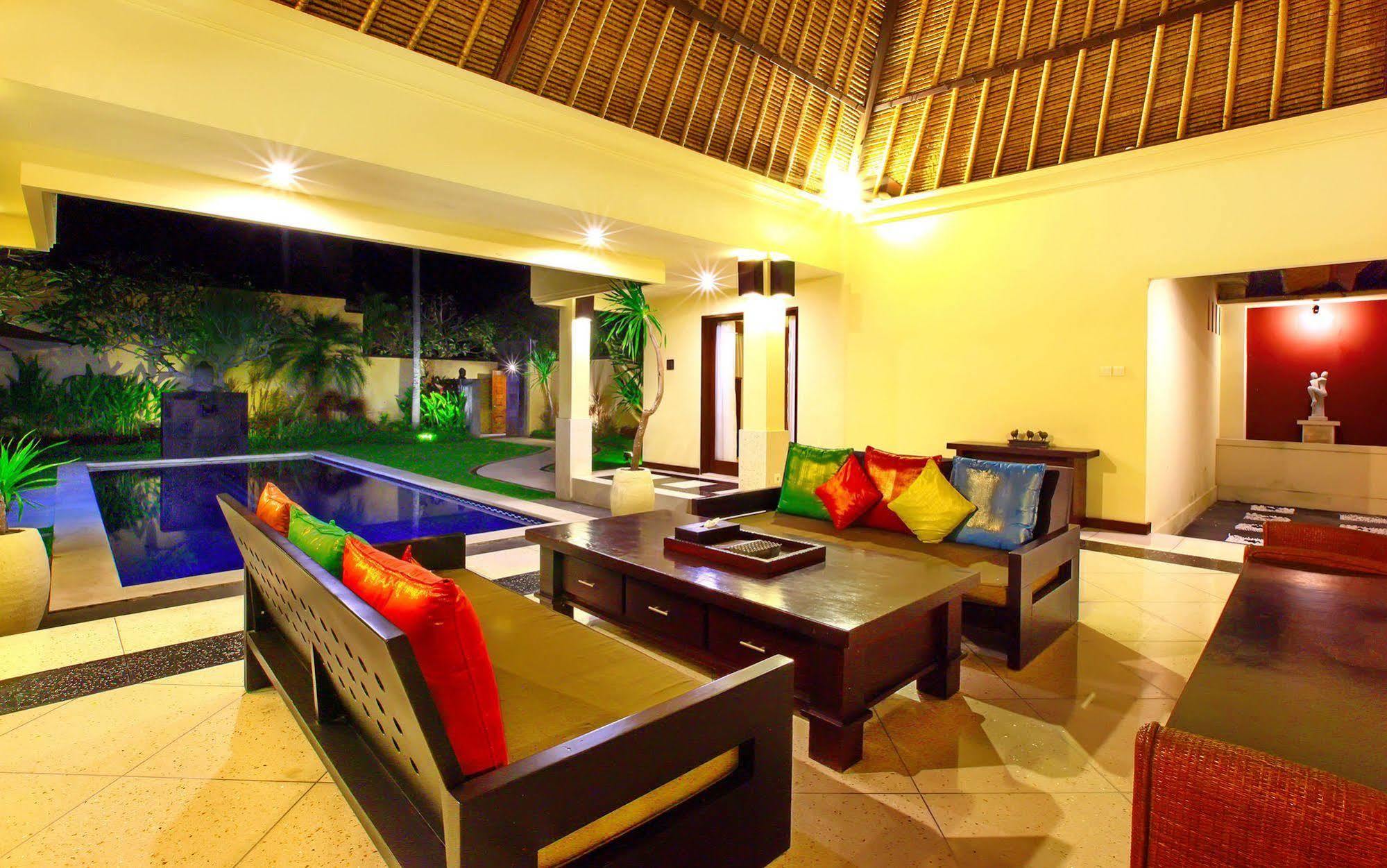 Mutiara Jimbaran Villas Kuta Selatan Kültér fotó