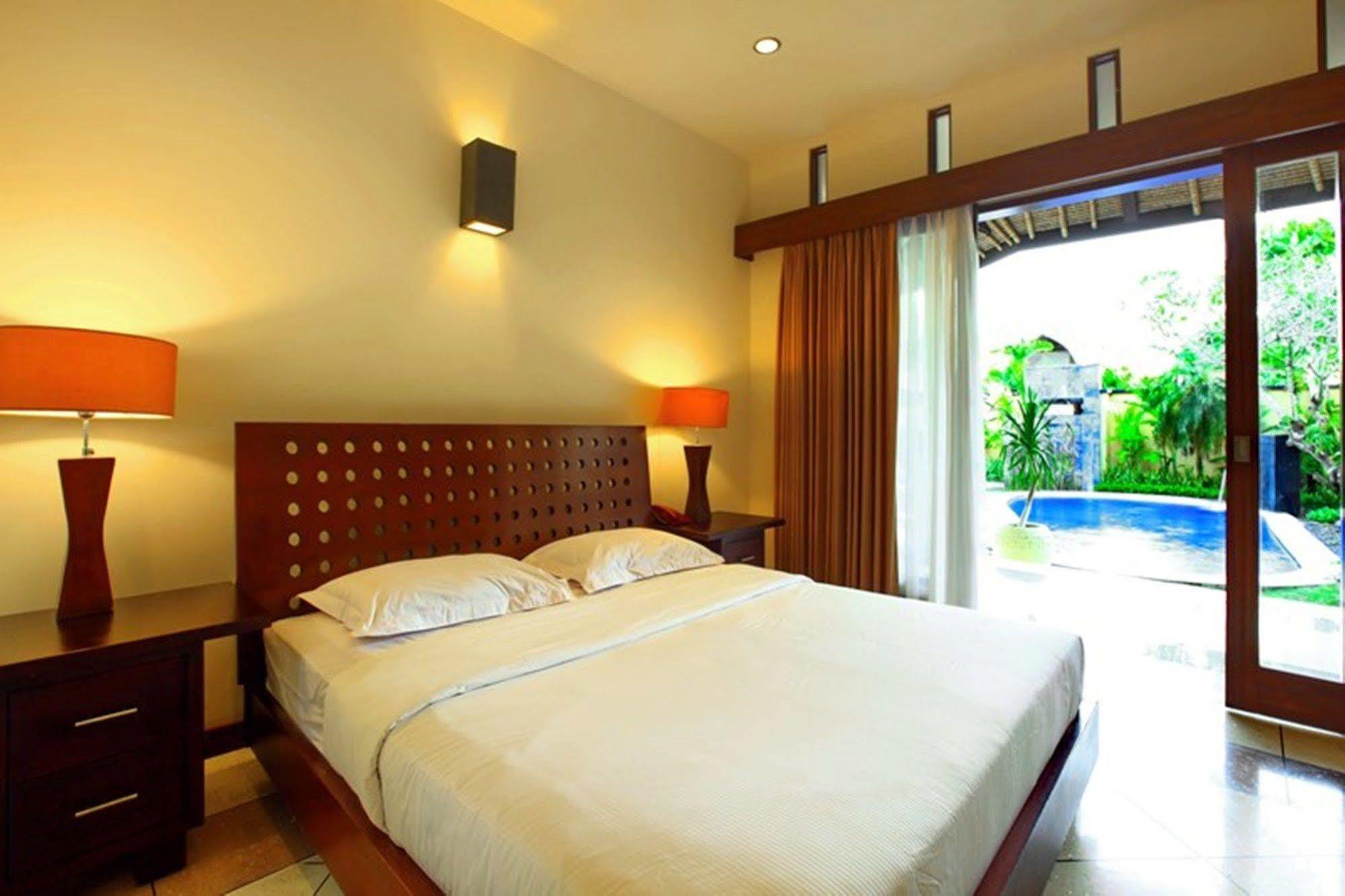 Mutiara Jimbaran Villas Kuta Selatan Kültér fotó